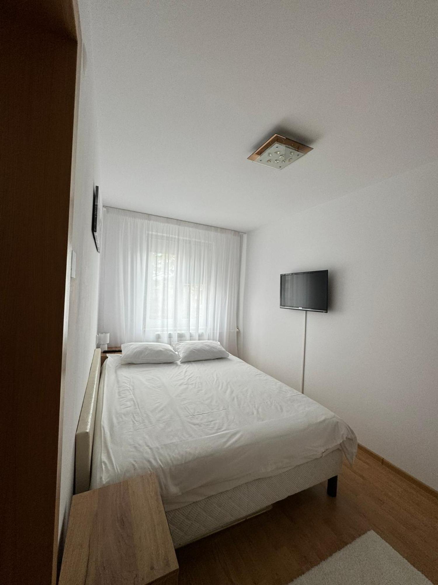 Râmnicu Vâlcea Apartament Central מראה חיצוני תמונה