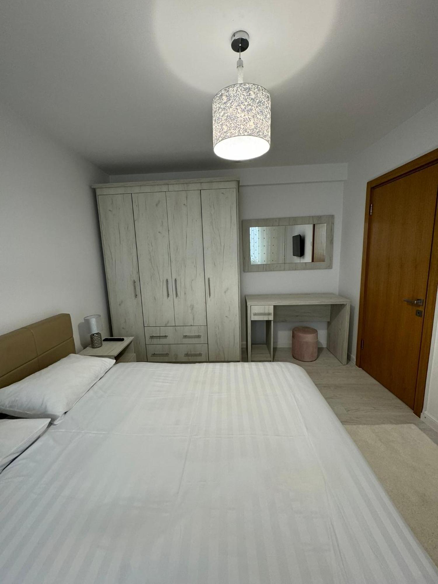 Râmnicu Vâlcea Apartament Central מראה חיצוני תמונה