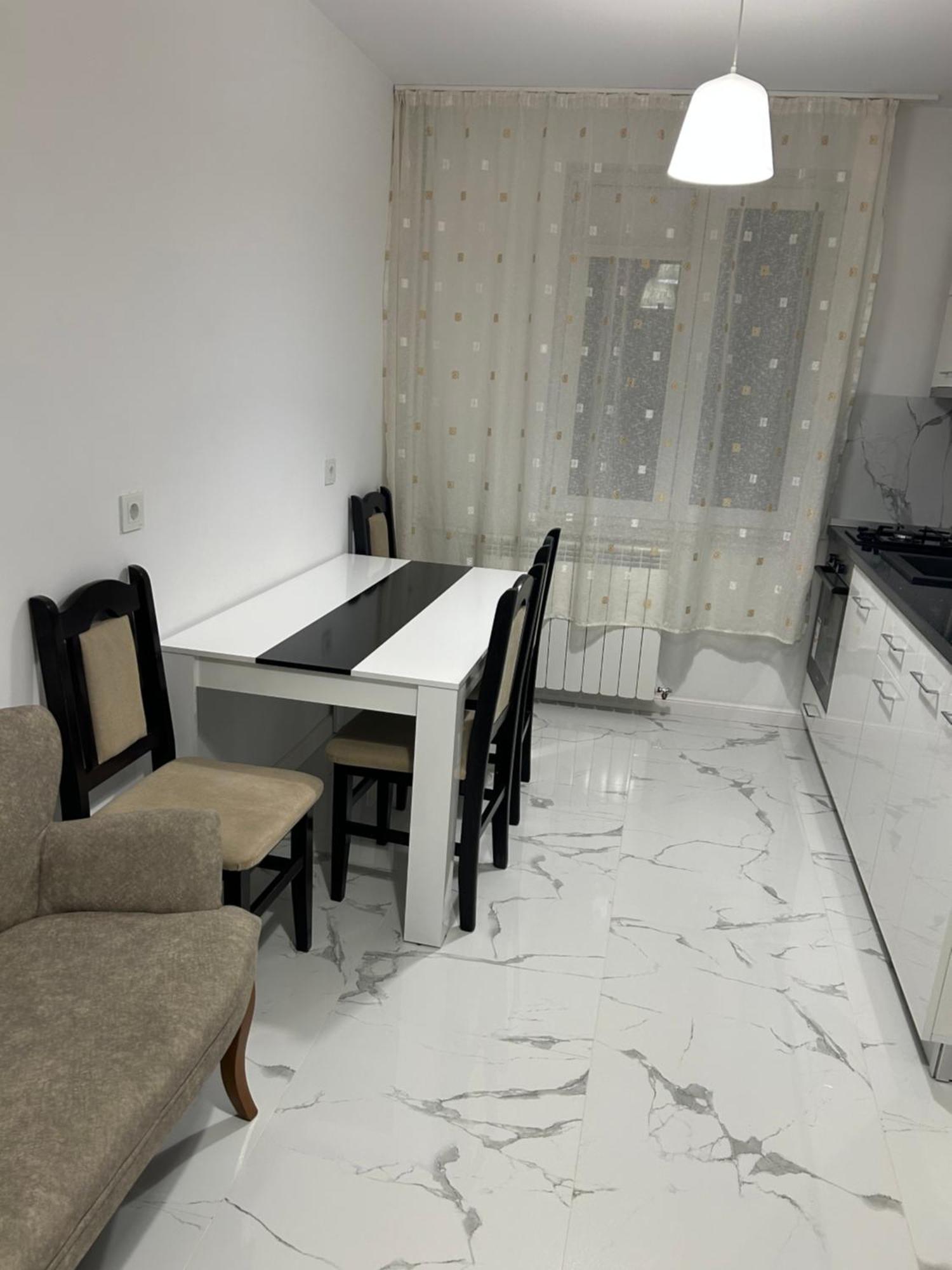 Râmnicu Vâlcea Apartament Central מראה חיצוני תמונה