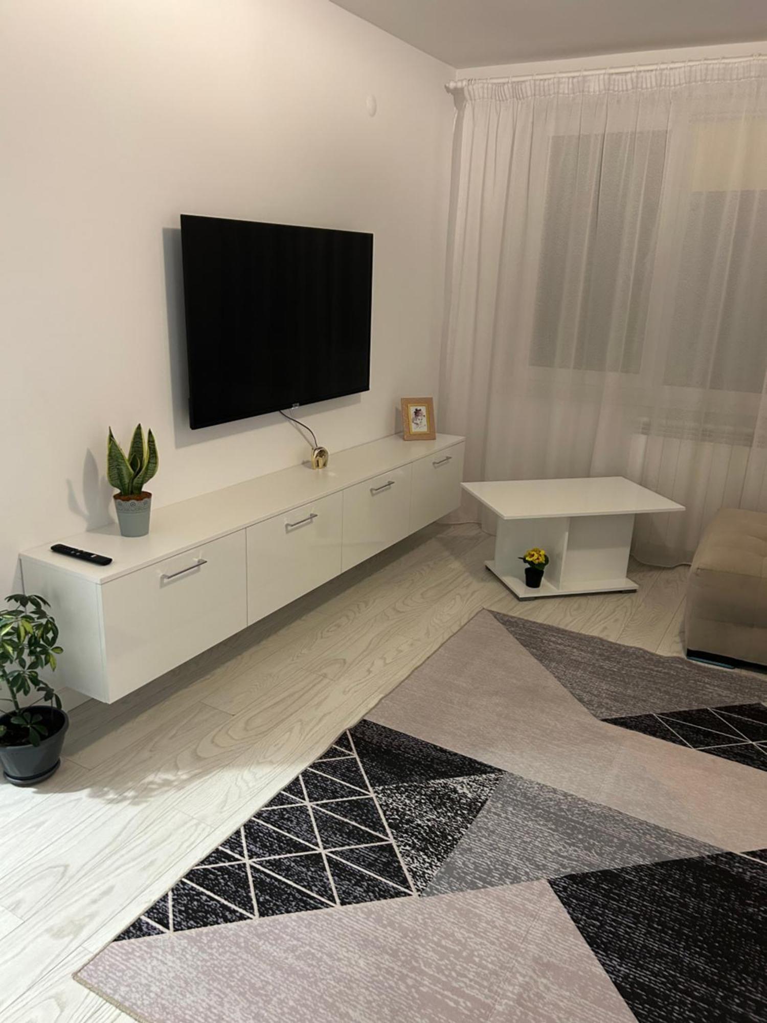 Râmnicu Vâlcea Apartament Central מראה חיצוני תמונה